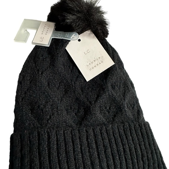 Womens LC Lauren Conrad Black Winter Hat with Pom - Picture 3 of 10